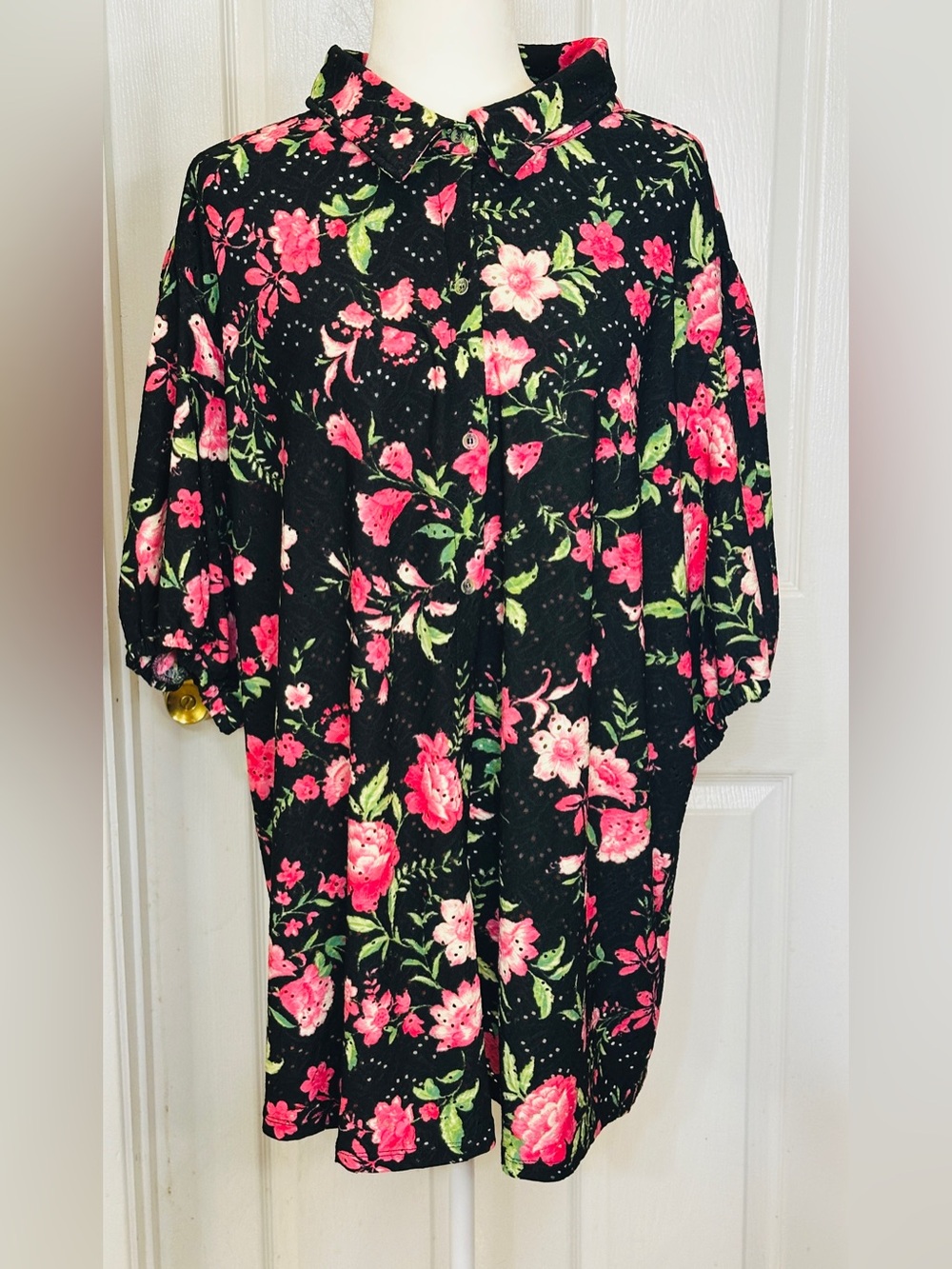 Susan Graver Blouse Floral 3/4 Sleeve Black Pink Perforated Tunic Top Size 4X